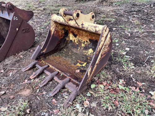 slide-items-2