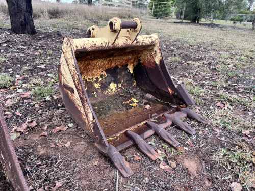 slide-items-0