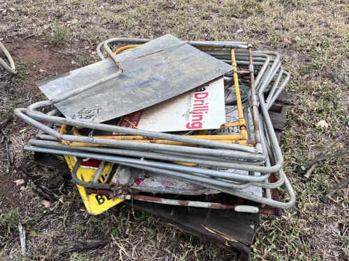 slide-items-0