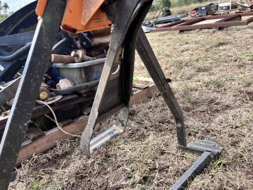 slide-items-3
