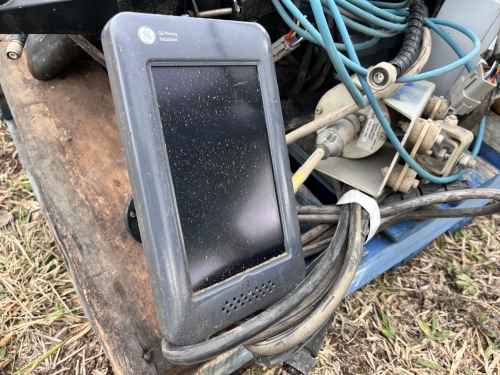 slide-items-3