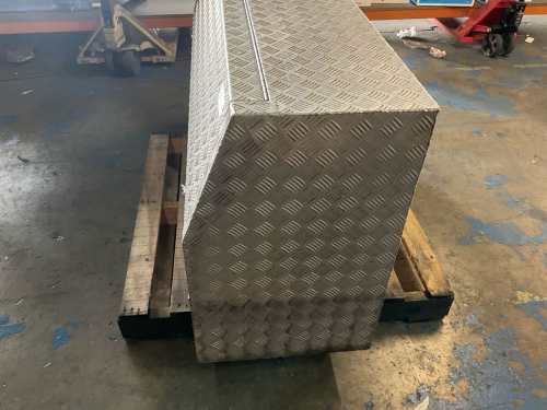 slide-items-1