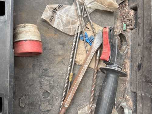 slide-items-4