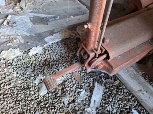 slide-items-3