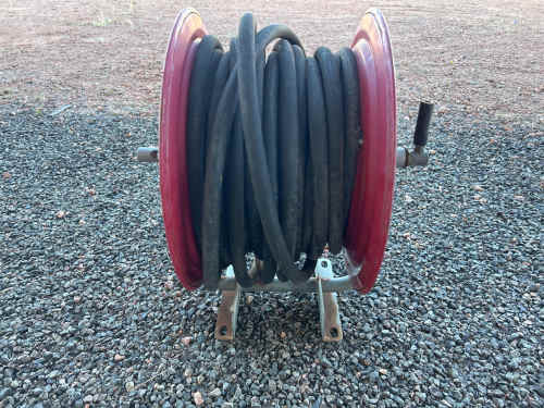slide-items-3