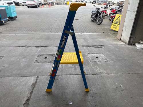 slide-items-0