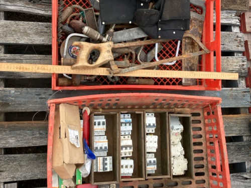 slide-items-1