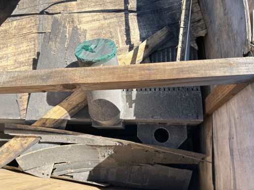 slide-items-2