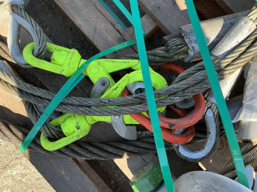 slide-items-3