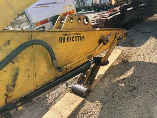 slide-items-3