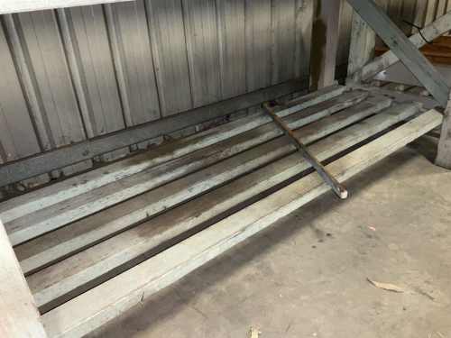 slide-items-4