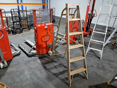 slide-items-1
