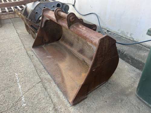 slide-items-2