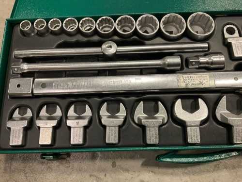 slide-items-4