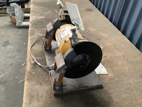 slide-items-3