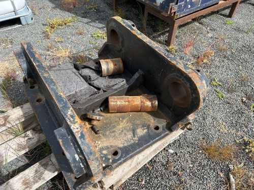 slide-items-3