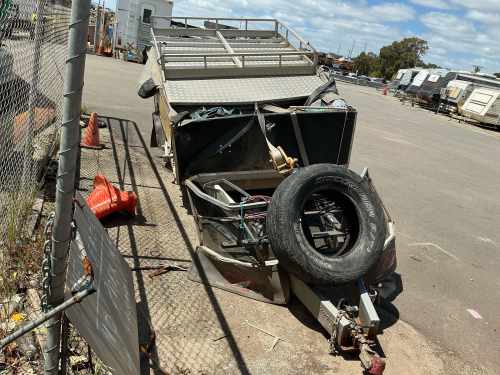 slide-items-0