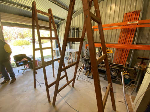 slide-items-1