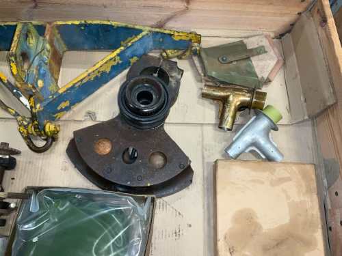 slide-items-4