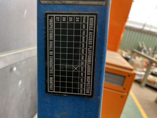 slide-items-2