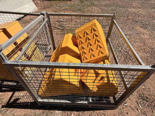 slide-items-0