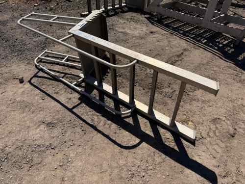 slide-items-0