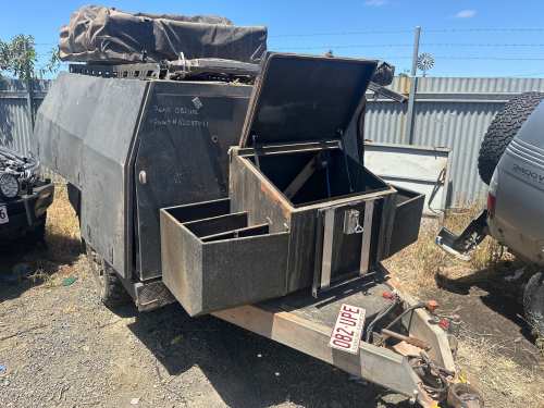 slide-items-0