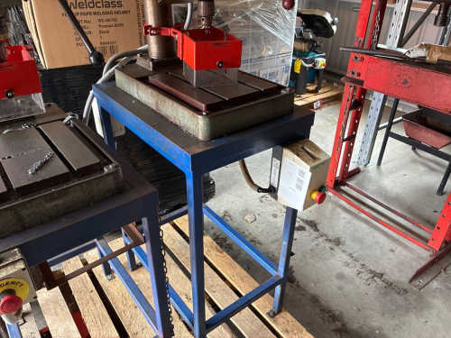 slide-items-1
