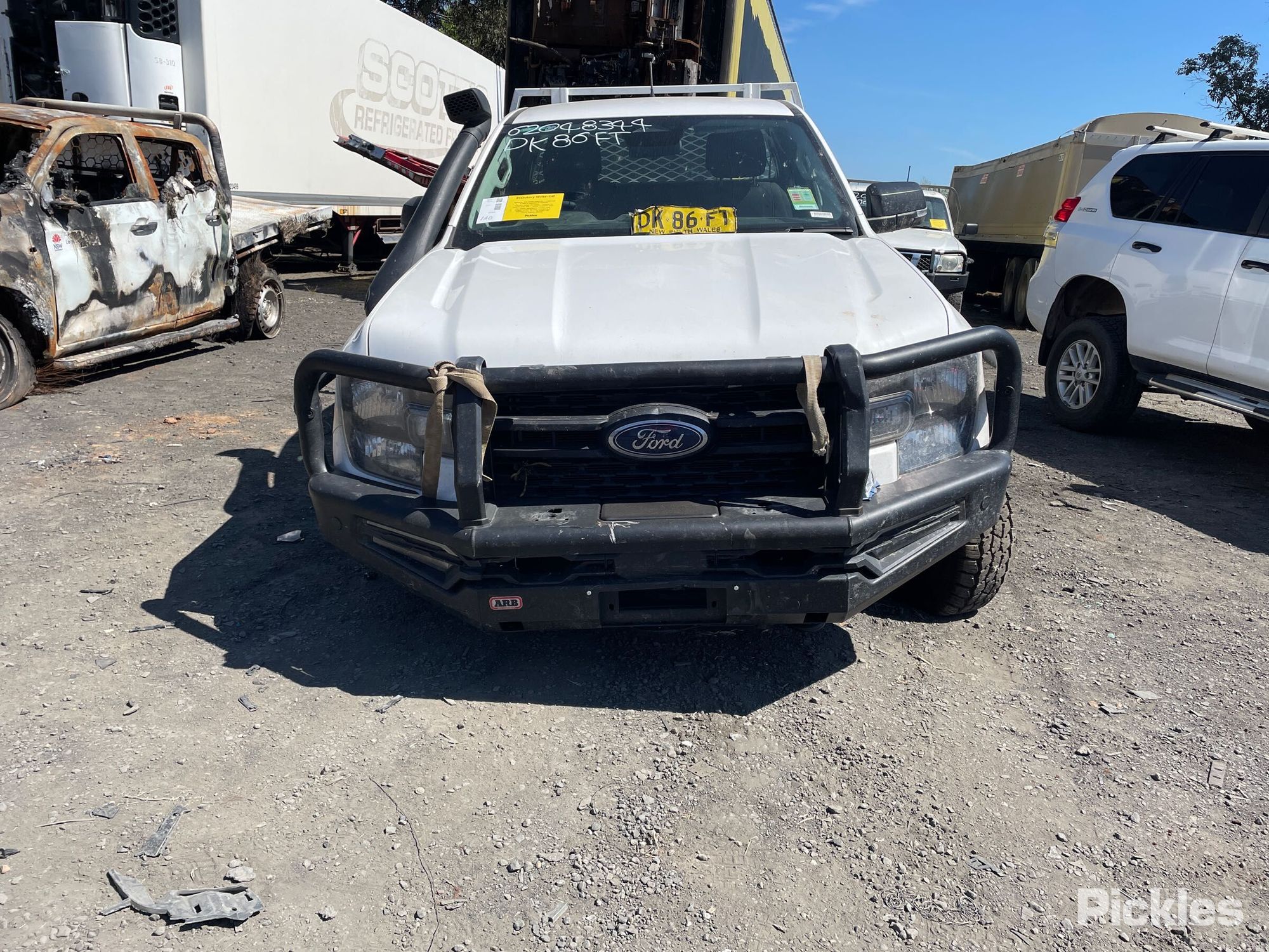 Vehicle photo