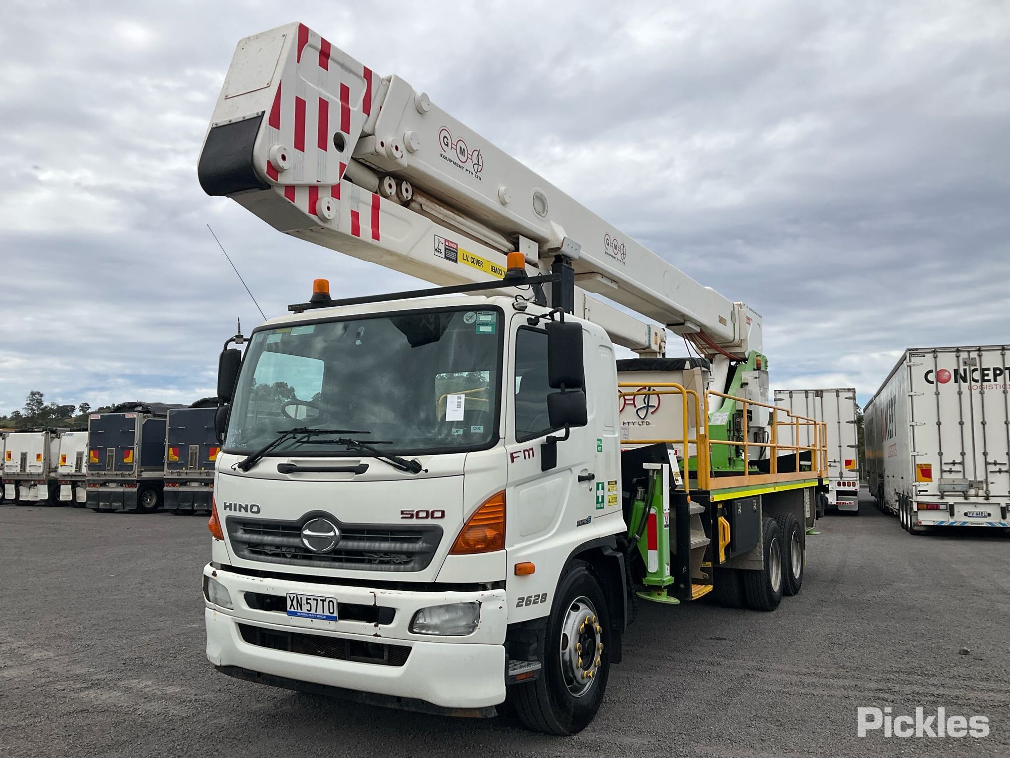 Vehicle photo