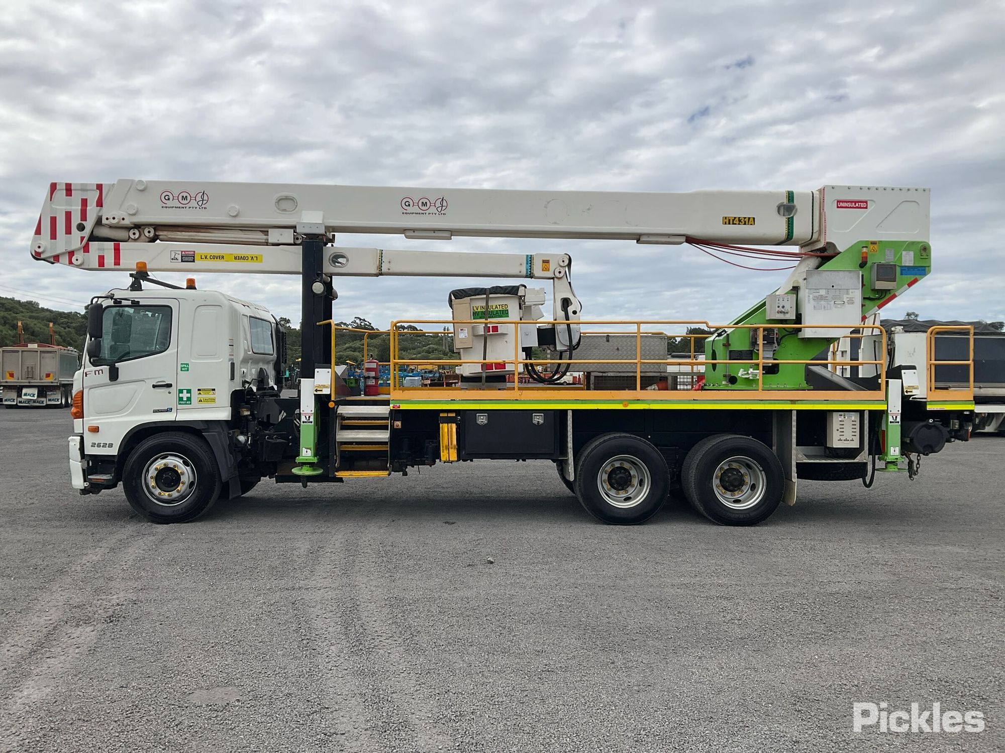 Vehicle photo