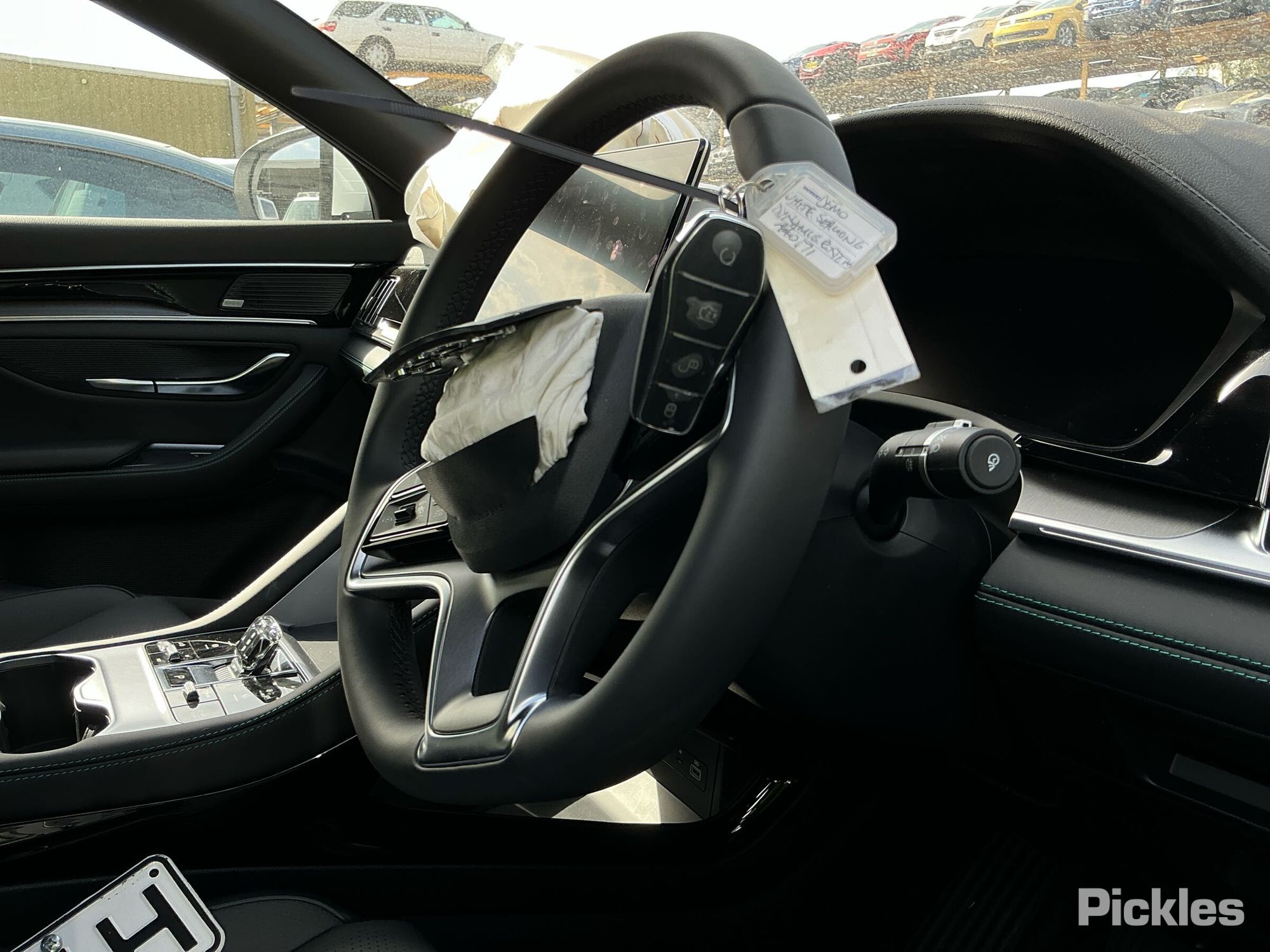 Vehicle photo