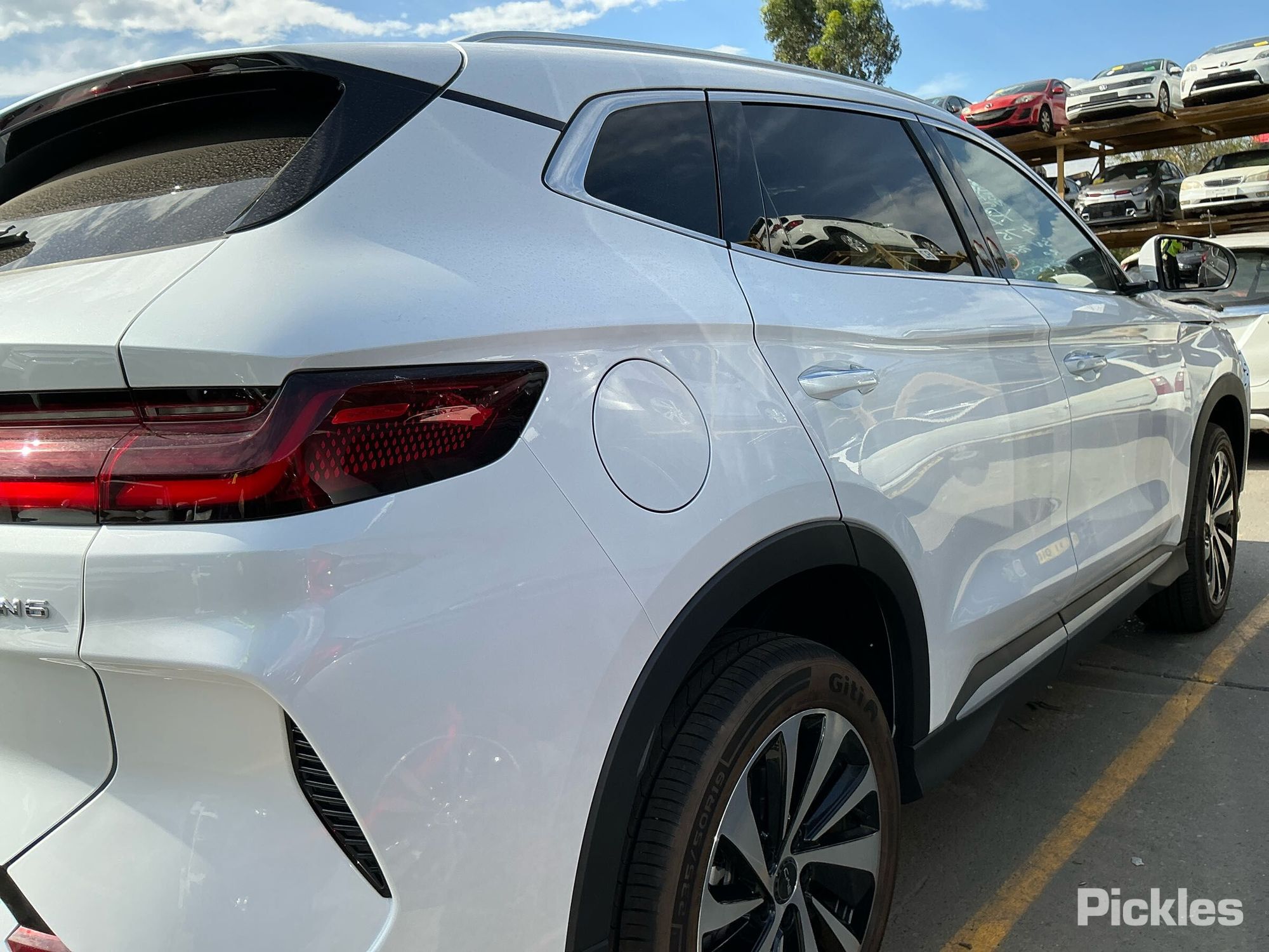 Vehicle photo