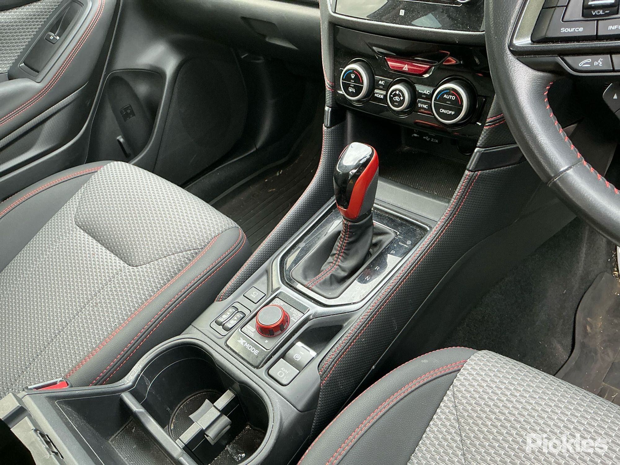 Vehicle photo