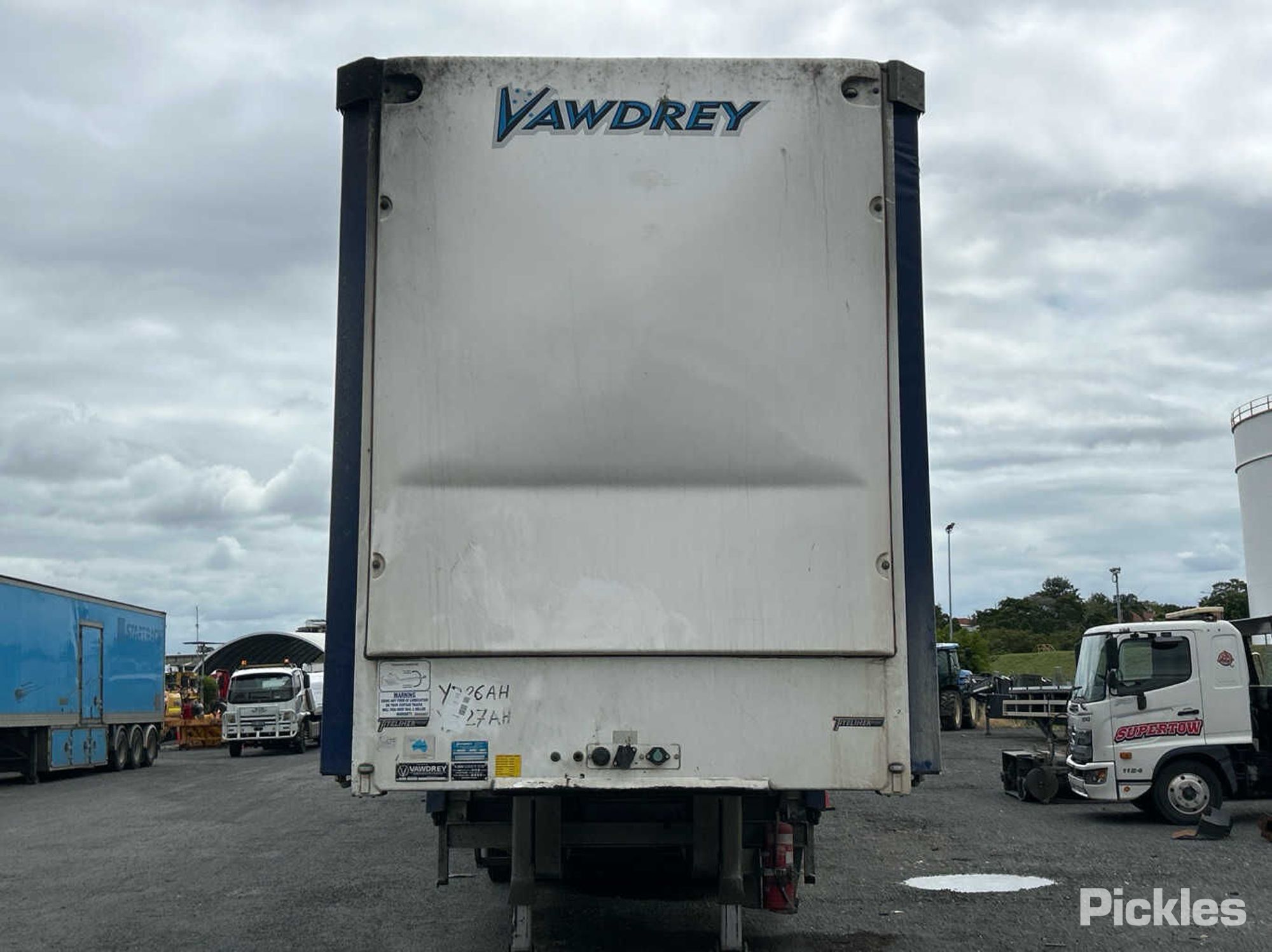 Vehicle photo