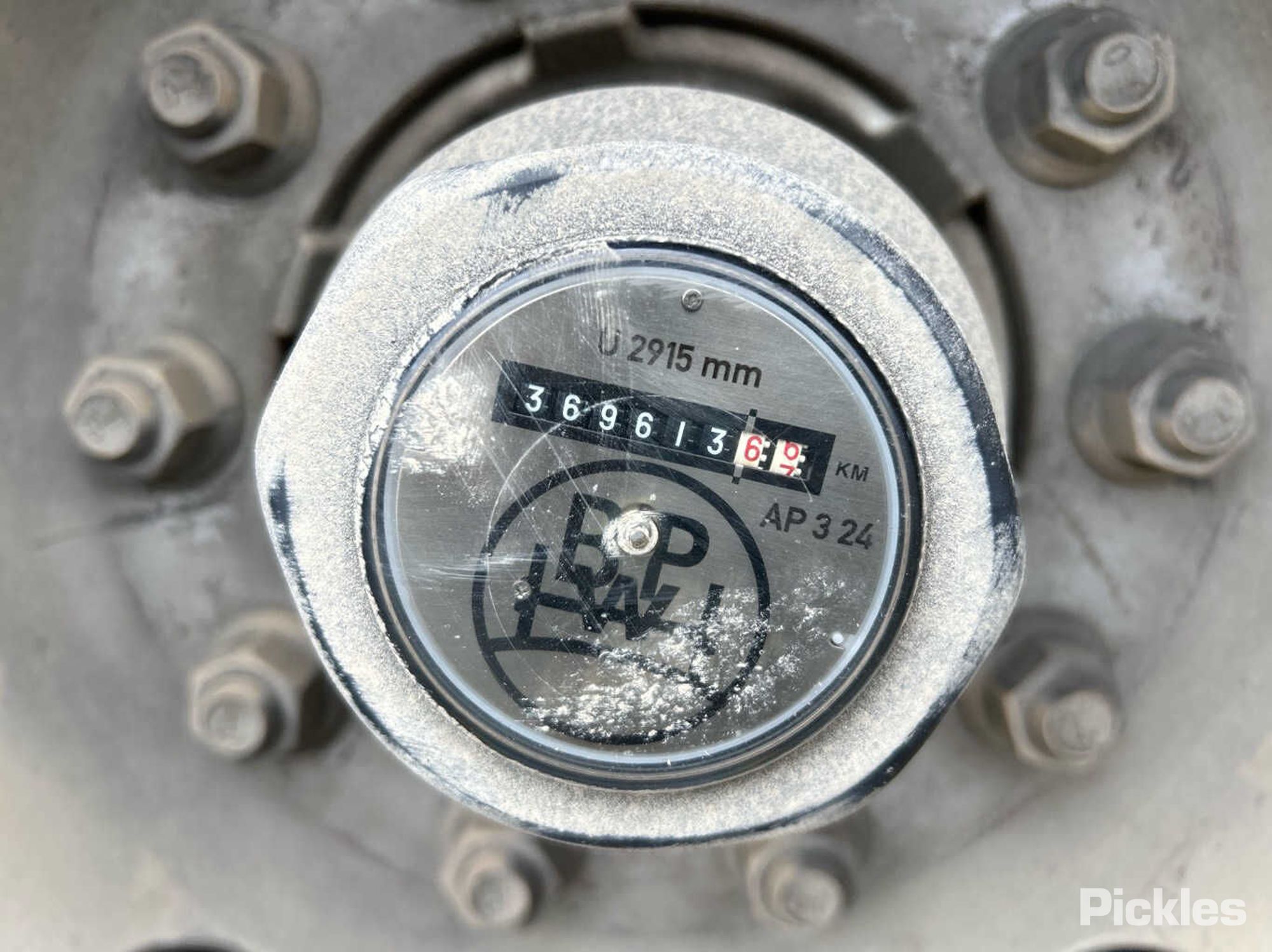 Vehicle photo