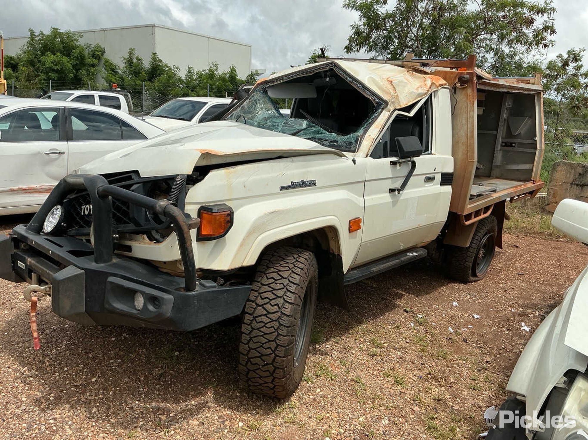 Vehicle photo