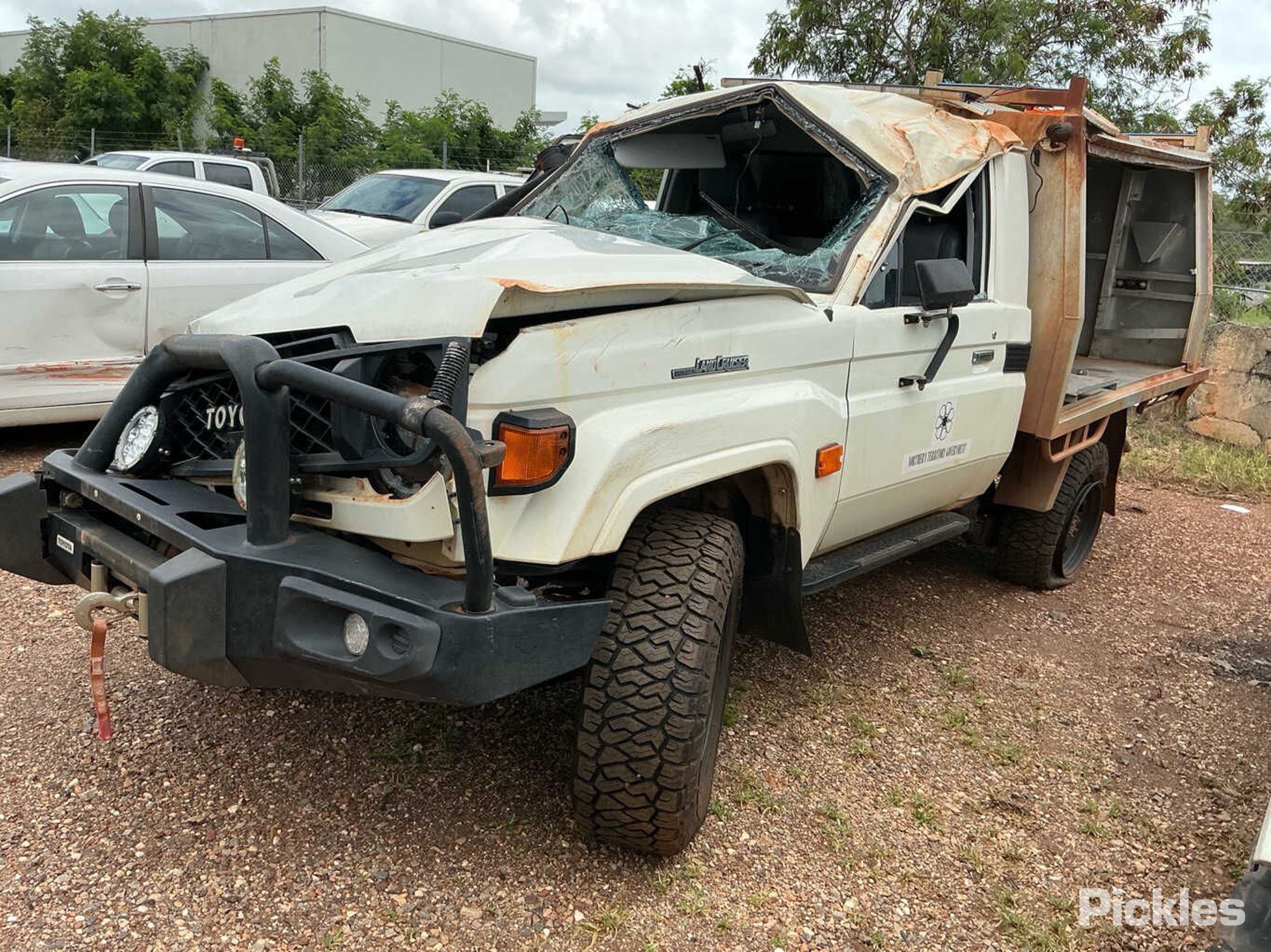 Vehicle photo