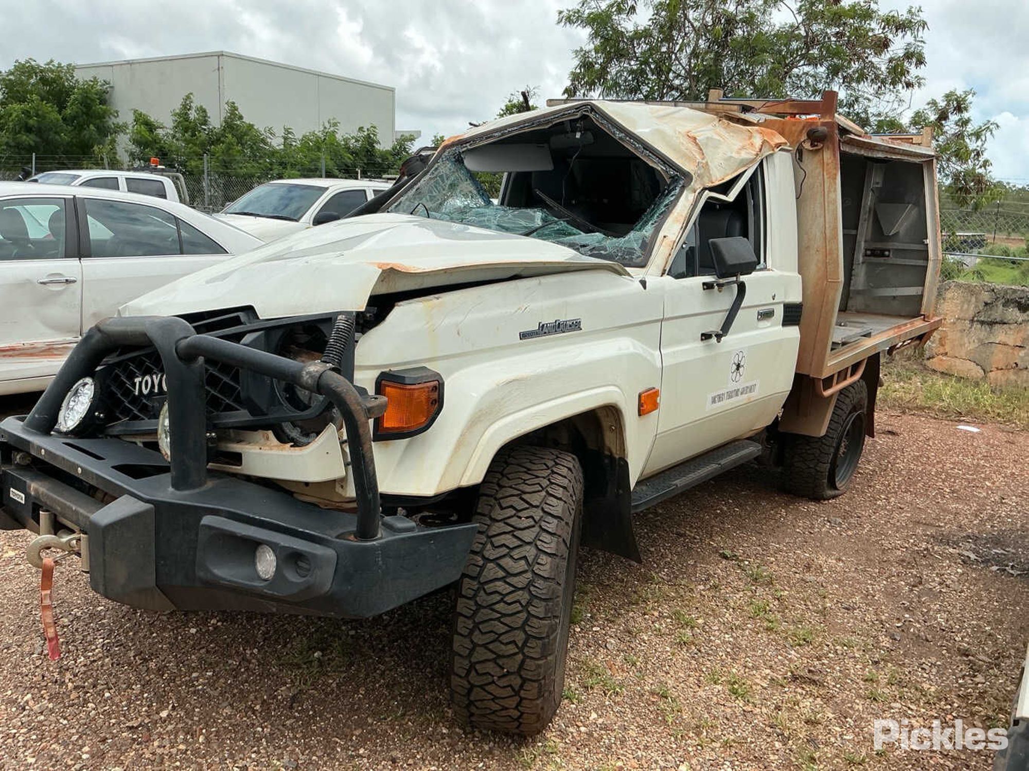 Vehicle photo